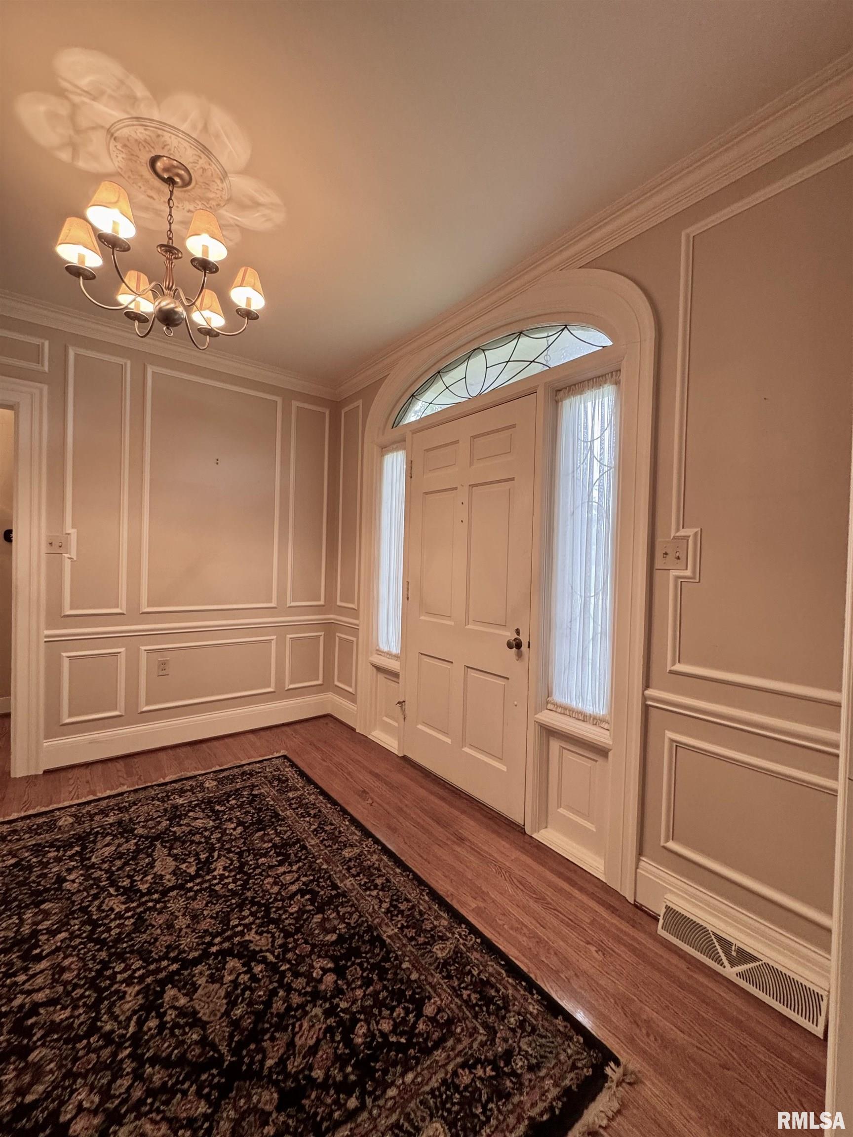 360 North Normal Street Macomb, IL 61455 - Photo 2 of 42