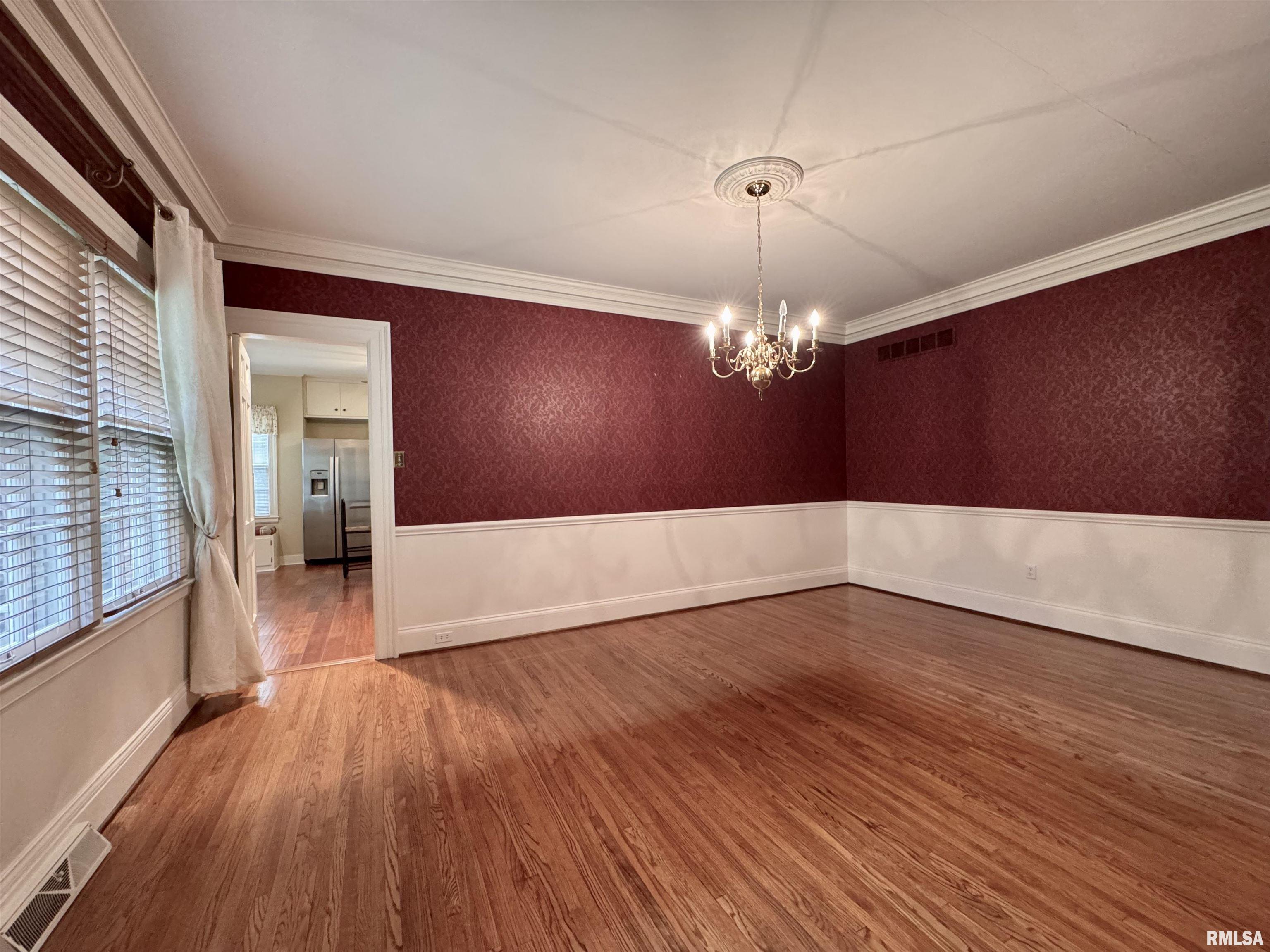 360 North Normal Street Macomb, IL 61455 - Photo 7 of 42