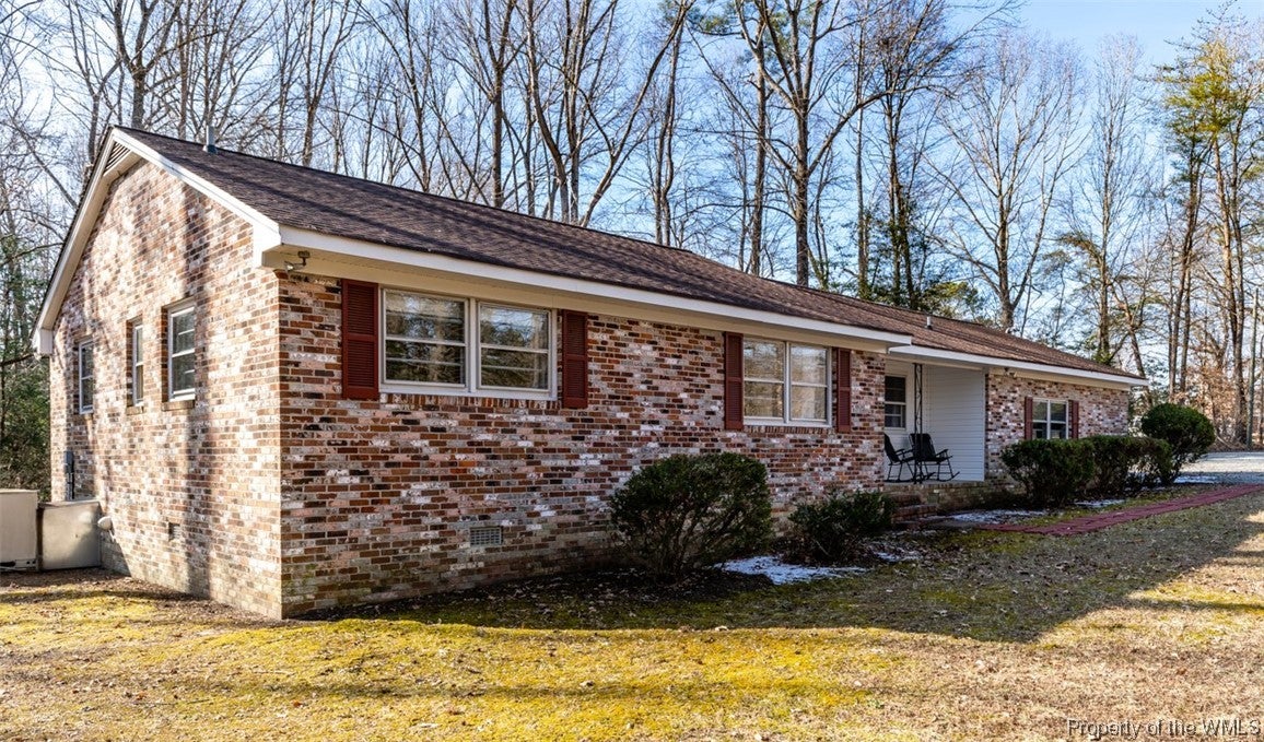 2482 Hickory Fork Road Gloucester, VA 23061 - Photo 3 of 25 Gallery Image 3