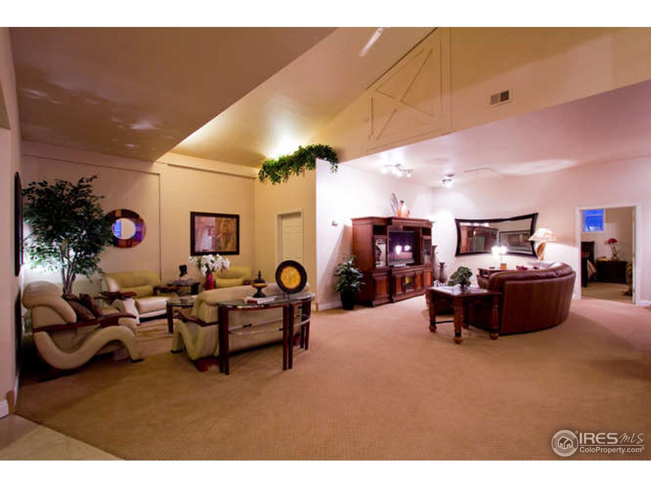 917 East Prospect Road Fort Collins, CO 80525 - Photo 15 of 40 Living Room