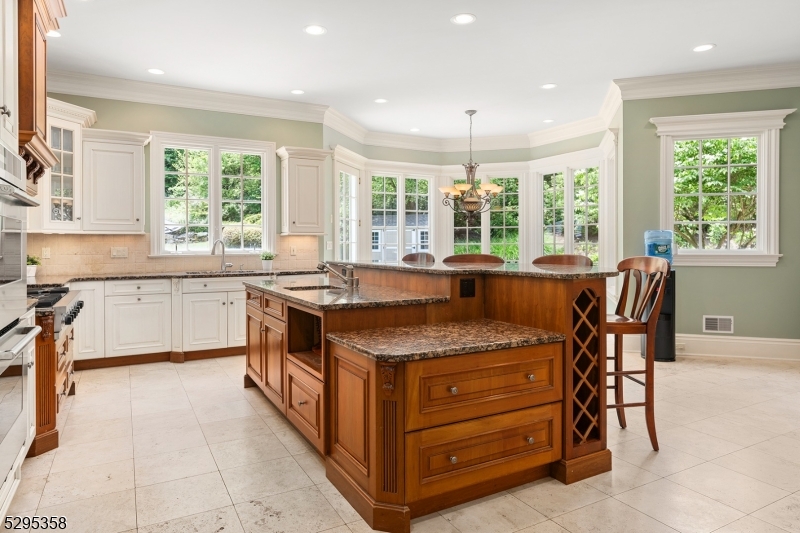 7 Cobblefield Road Mendham, NJ 07945 - Photo 11 of 50
