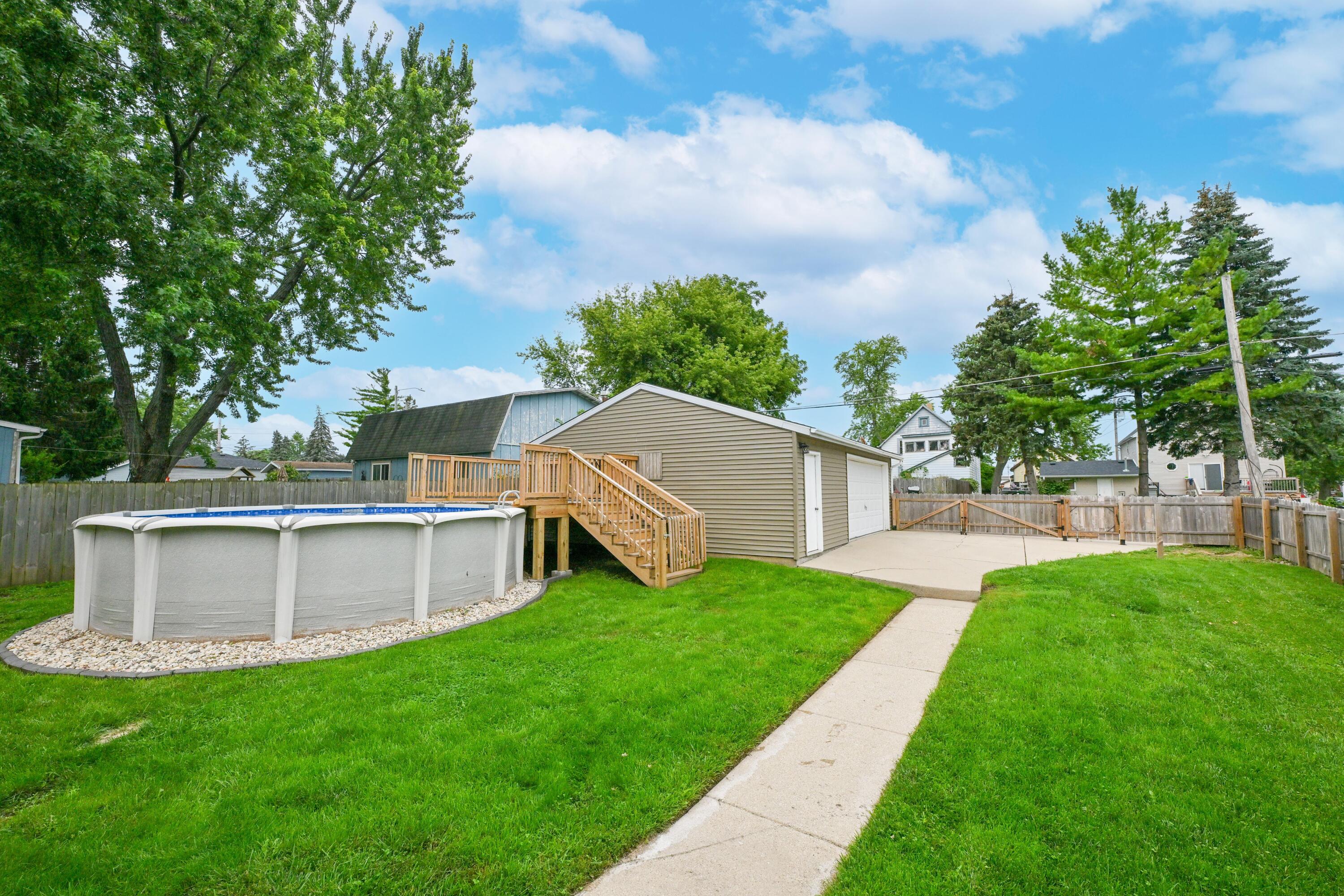 2906 96th Street Sturtevant, WI 53177 - Photo 24 of 29 Photo (31)