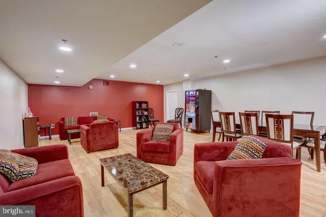 $79,500 | 1324 Locust Street, Unit 316, Philadelphia, PA 19107