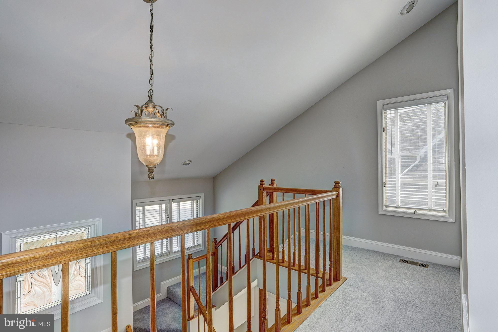 5233 Columbia Road, Unit 567 Columbia, MD 21044 - Photo 16 of 55 Upper Level