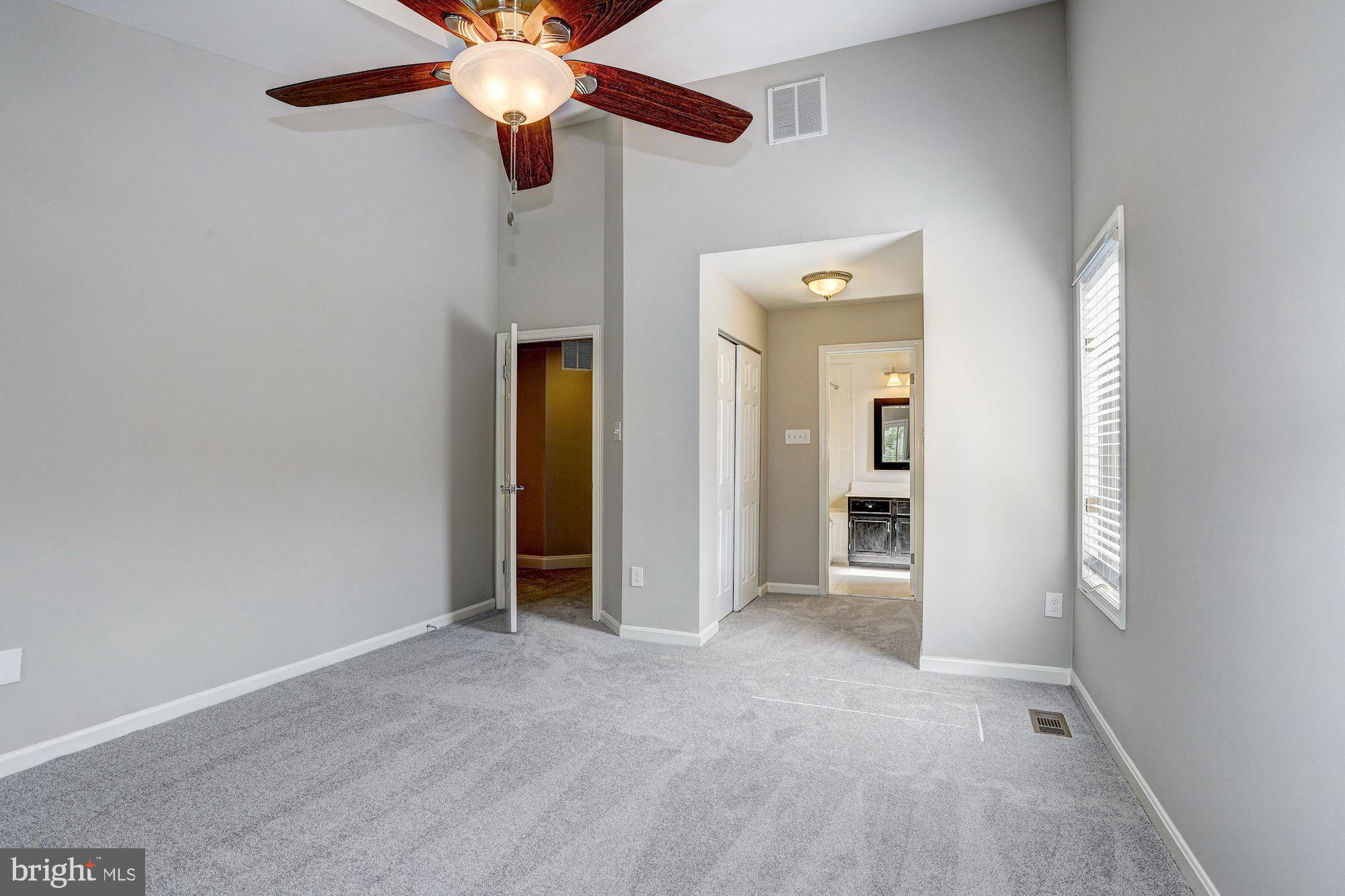 5233 Columbia Road, Unit 567 Columbia, MD 21044 - Photo 19 of 55 Primary Suite