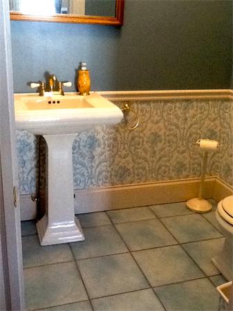 615 Mason Road Ashby, MA 01431 - Photo 22 of 22 a bathroom with a sink and mirror