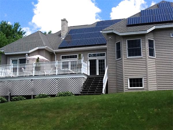 615 Mason Road Ashby, MA 01431 - Photo 8 of 22 a front view of a house with a garden