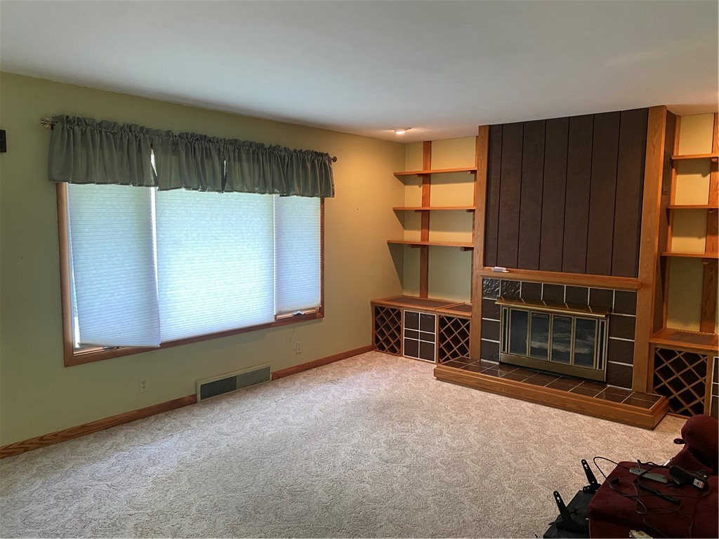 795 Middle Road Veteran, NY 14845 - Photo 5 of 14