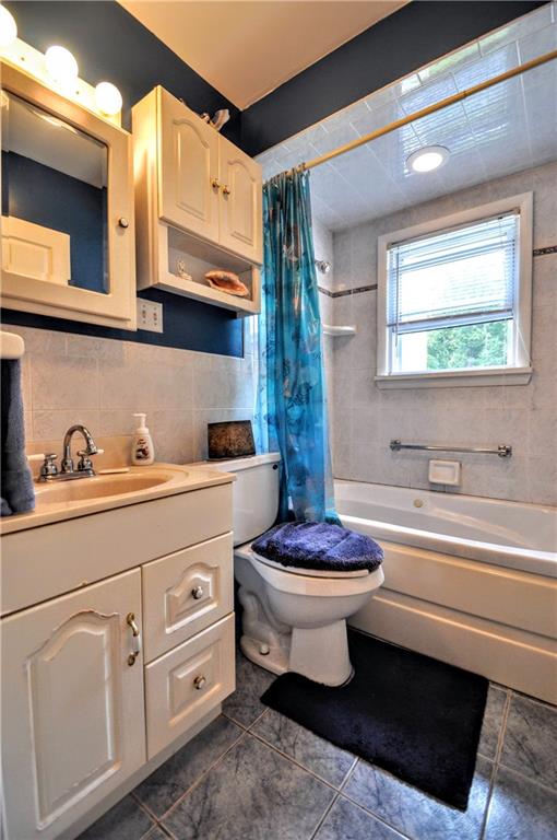 283 Twin Bridges Road Charleroi, PA 15022 - Photo 13 of 25 Gallery Image 13