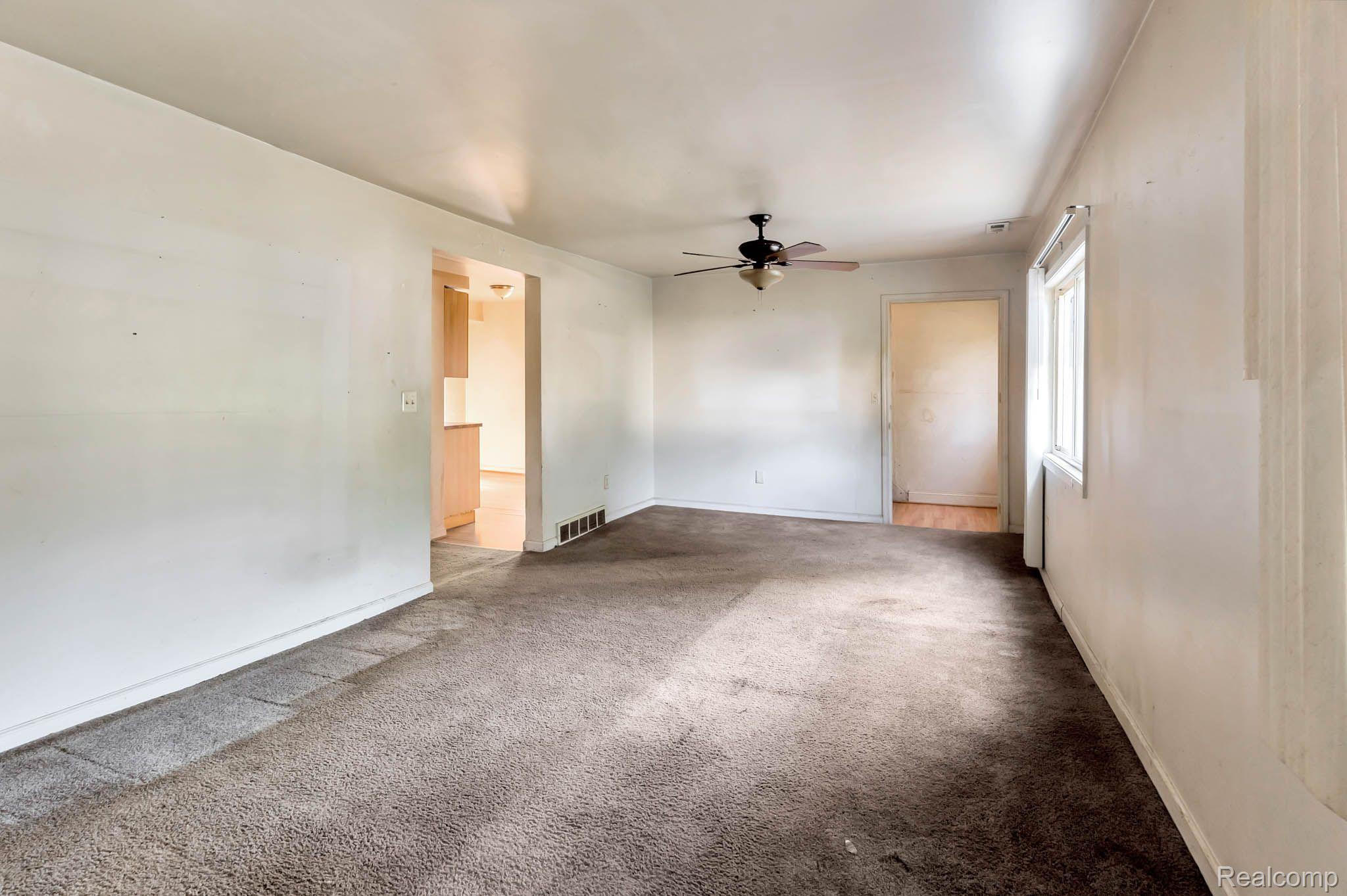 21108 Doepfer Road Warren, MI 48091 - Photo 15 of 26 Gallery Image 15