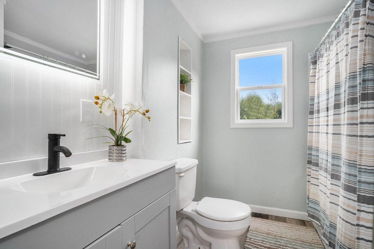 3335 East Tyler Road Twin Lake, MI 49457 - Photo 12 of 26 bathroom