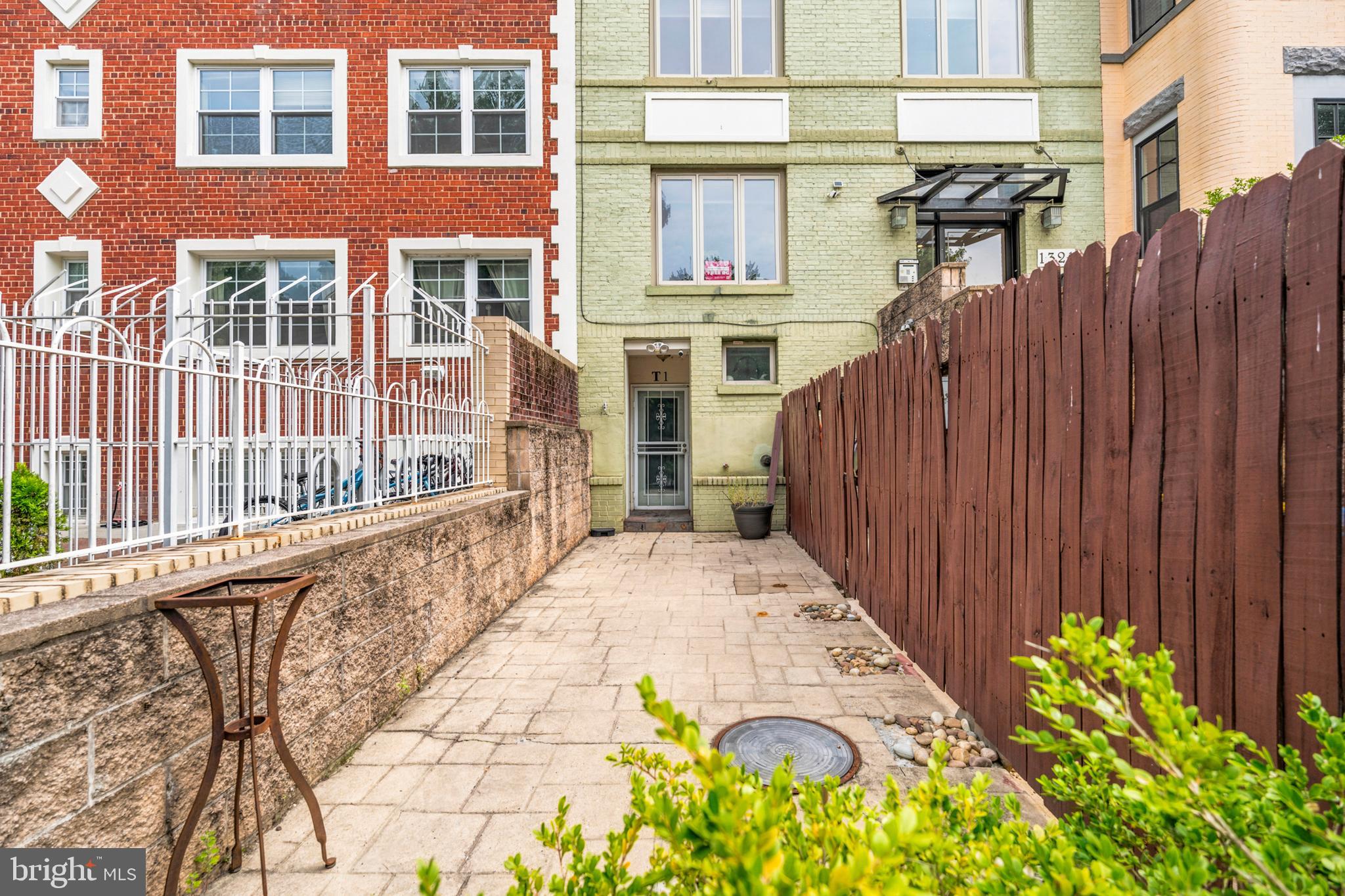 1321 Euclid Street Northwest, Unit T1 Washington, DC 20009 - Photo 24 of 24