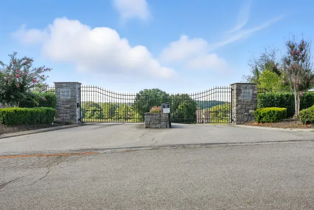 $1,049,900 | 500 Country Club Drive, Dickson, TN 37055