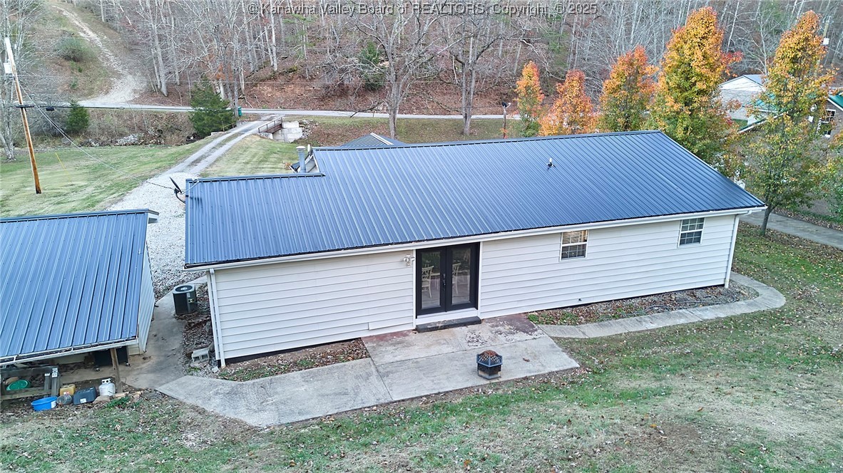 2049 Buff Crk Road Hurricane, WV 25526 - Photo 47 of 49 Gallery Image 47