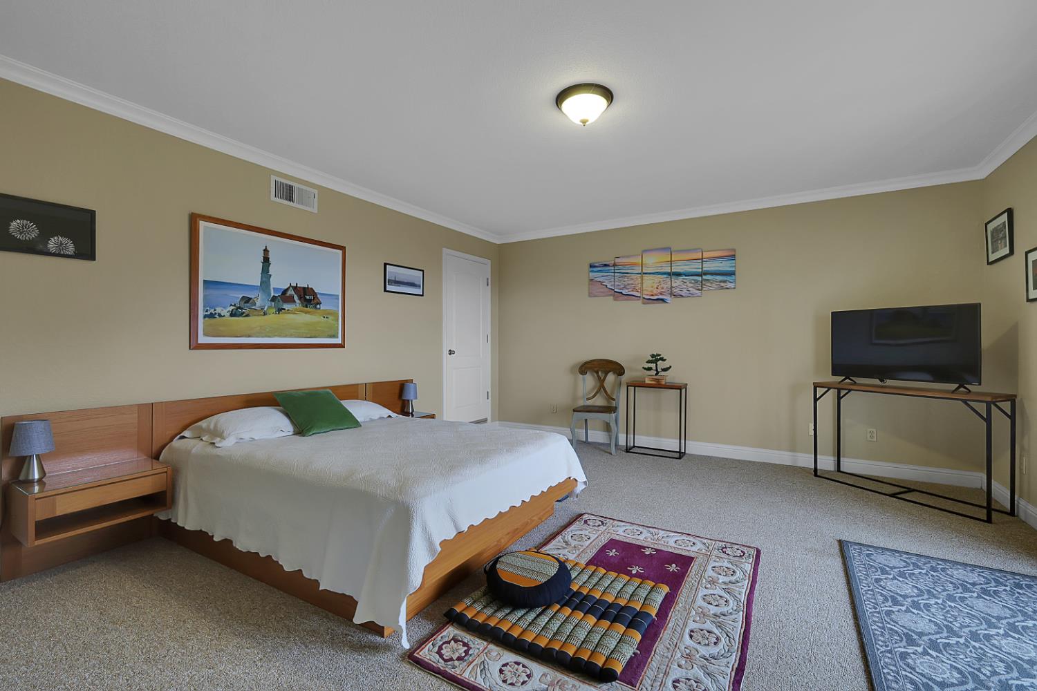 13680 Jessica Way Browns Valley, CA 95918 - Photo 53 of 74 Downstairs bedroom suite. Bedroom #4 Access to decks