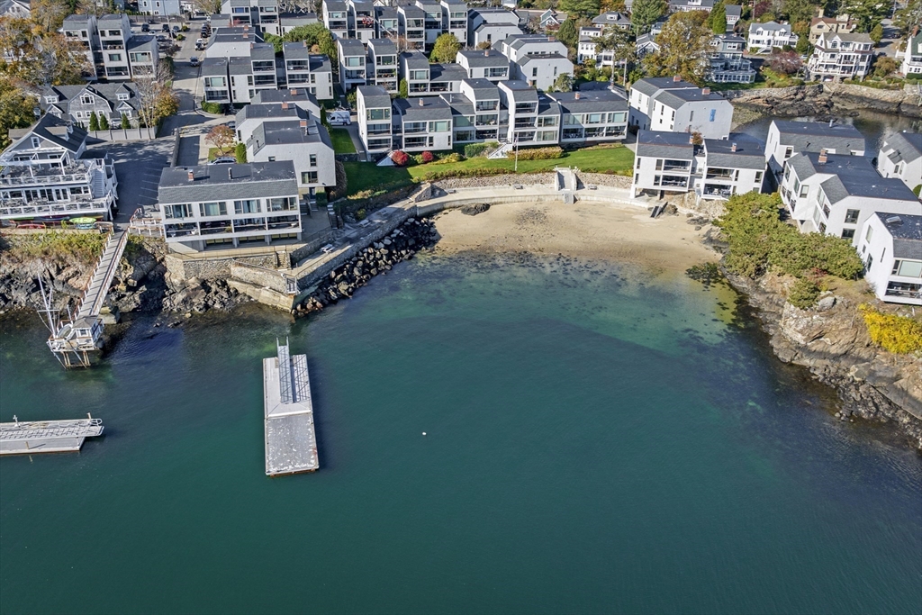 55 Brackett Place, Unit D Marblehead, MA 01945 - Photo 33 of 34 a view of a city