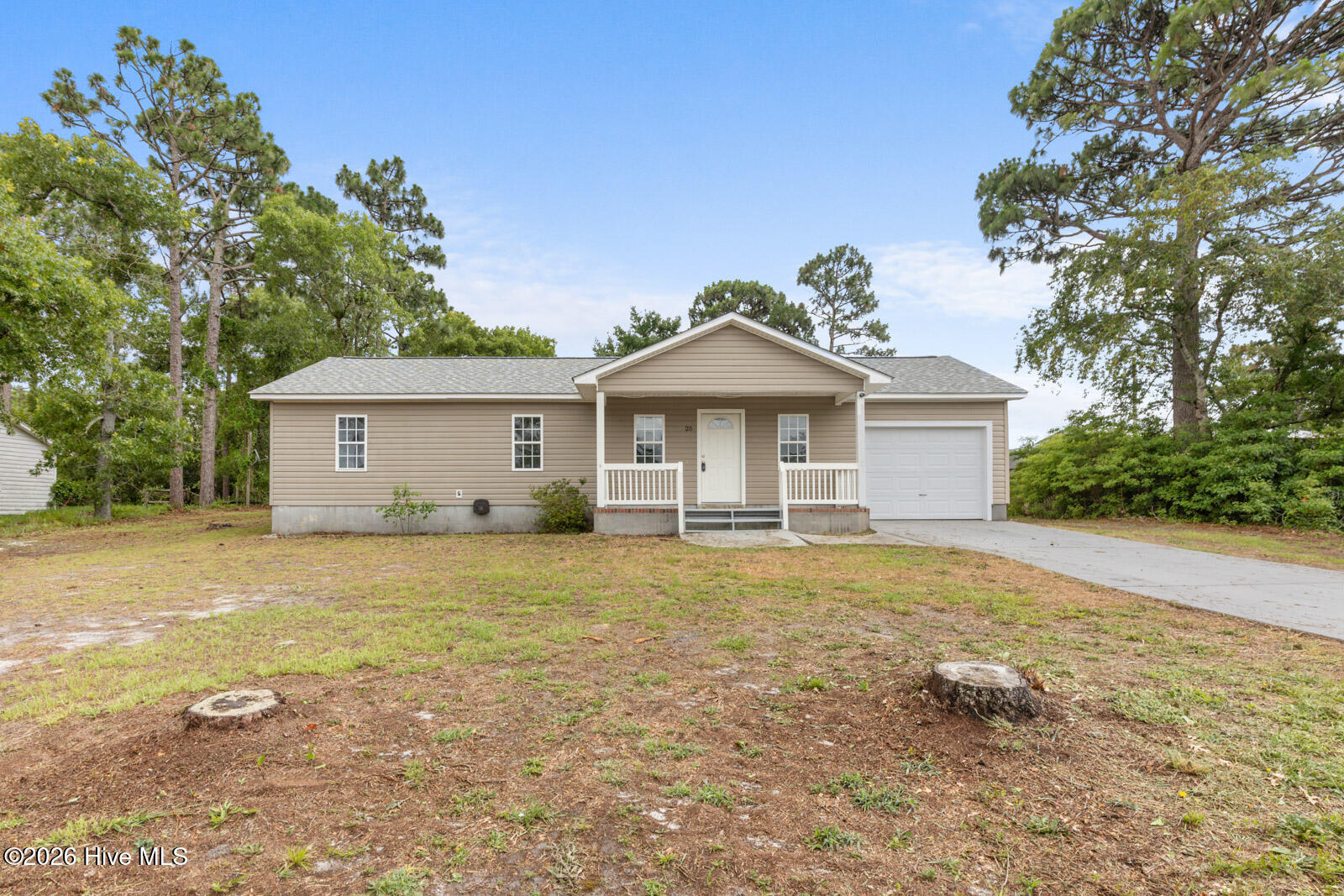 25 Crown Point Road Hubert, NC 28539 - Photo 2 of 20