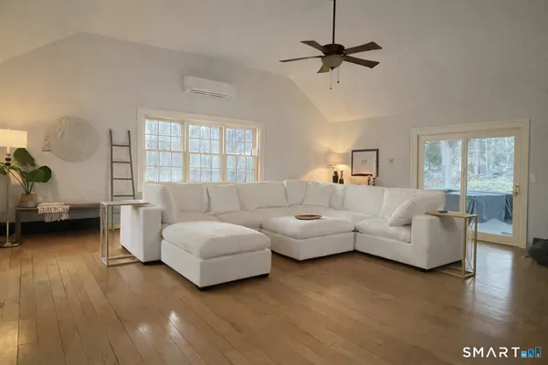 $698,999 | 61 High Rock Road, Newtown, CT 06482
