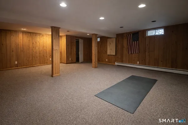 $698,999 | 61 High Rock Road, Newtown, CT 06482