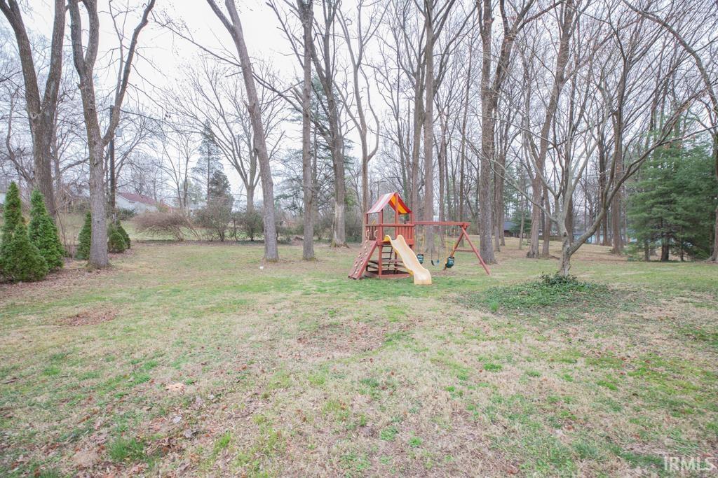 900 South Burkhardt Road Evansville, IN 47715 - Photo 31 of 33 Gallery Image 31