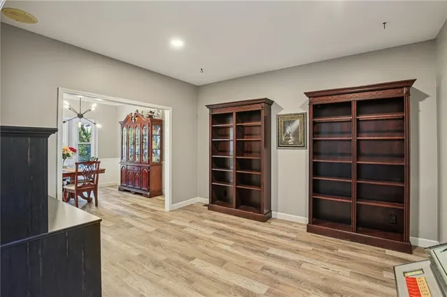 $444,000 | 3225 Meadow Road, Leavenworth, KS 66048