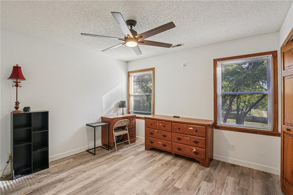 3225 Meadow Road Leavenworth, KS 66048 - Photo 25 of 55