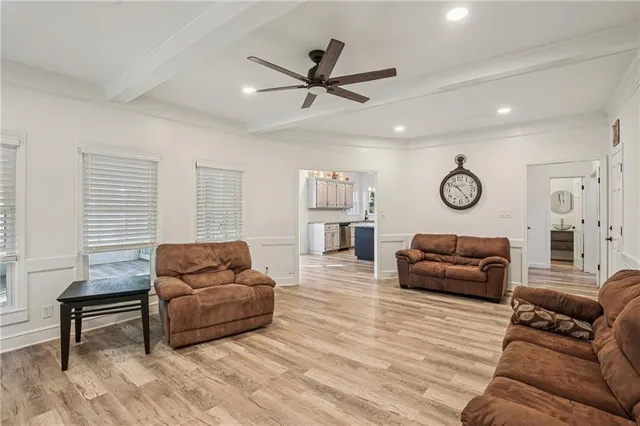 $444,000 | 3225 Meadow Road, Leavenworth, KS 66048