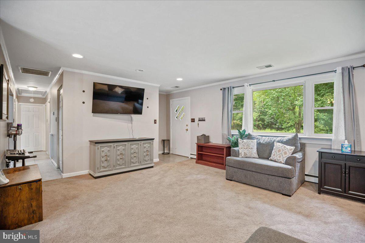 9505 Billingsley Road White Plains, MD 20695 - Photo 12 of 44 Gallery Image 12