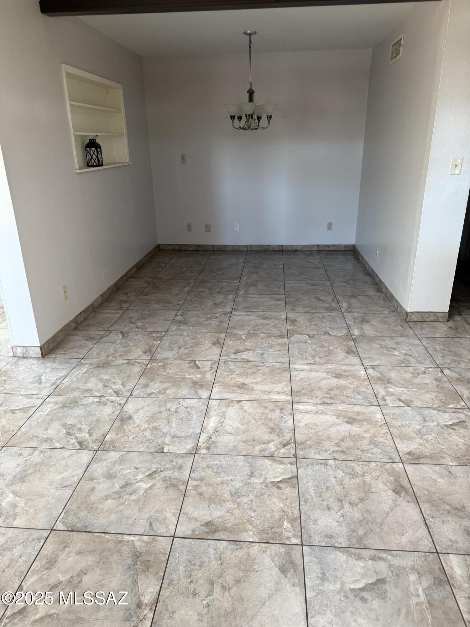 1002 South Kolb Road, Unit 2 Tucson, AZ 85710 - Photo 10 of 21 Gallery Image 10