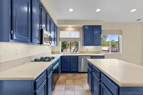 $950,000 | 1464 Owen Drive, Chula Vista, CA 91911