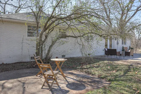 $449,900 | 4001 Dumbarton Drive, Nashville, TN 37207