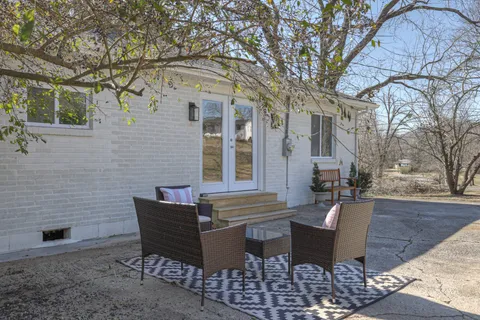 $449,900 | 4001 Dumbarton Drive, Nashville, TN 37207