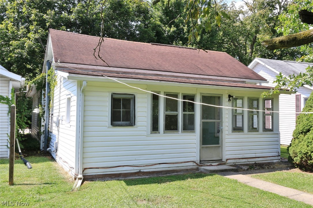 710 Chestnut Street Dresden, OH 43821 - Photo 11 of 12