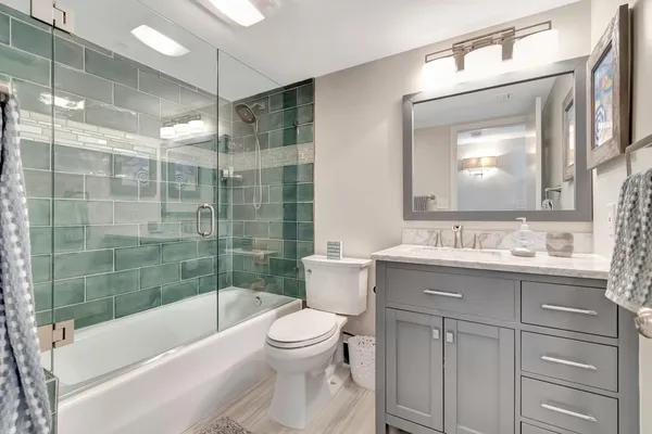 $8,000 | 3450 South Ocean Boulevard, Unit 806, Highland Beach, FL 33487