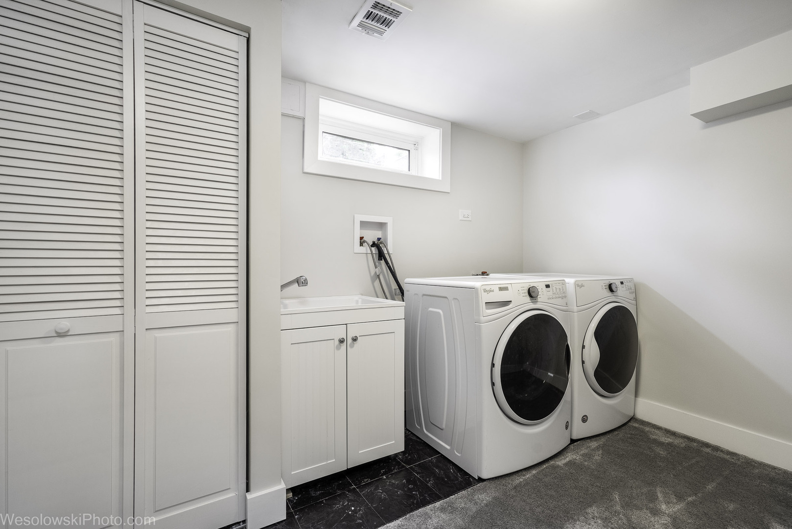 708 North Russel Street Mount Prospect, IL 60056 - Photo 26 of 30 a utility room with dryer and washer