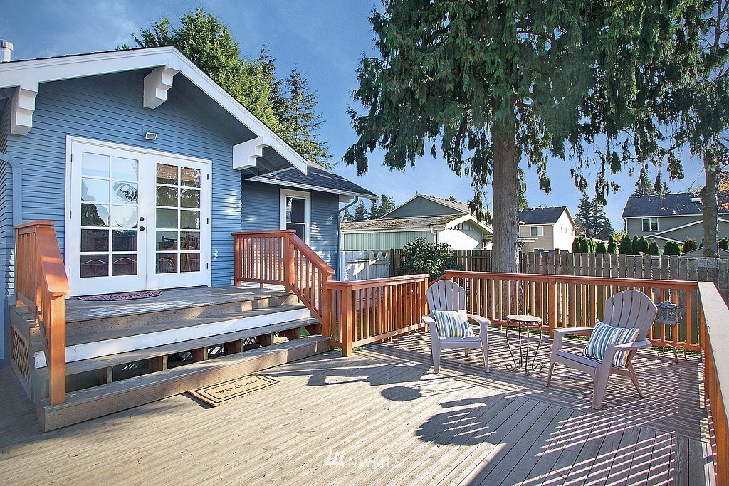 2225 Edmonds Avenue Northeast Renton, WA 98056 - Photo 11 of 19