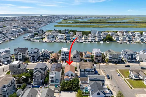 $2,699,000 | 389 22nd Street, Avalon, NJ 08202