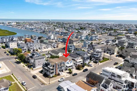 $2,699,000 | 389 22nd Street, Avalon, NJ 08202