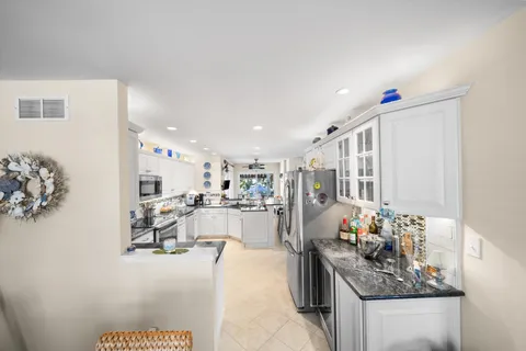 $2,699,000 | 389 22nd Street, Avalon, NJ 08202