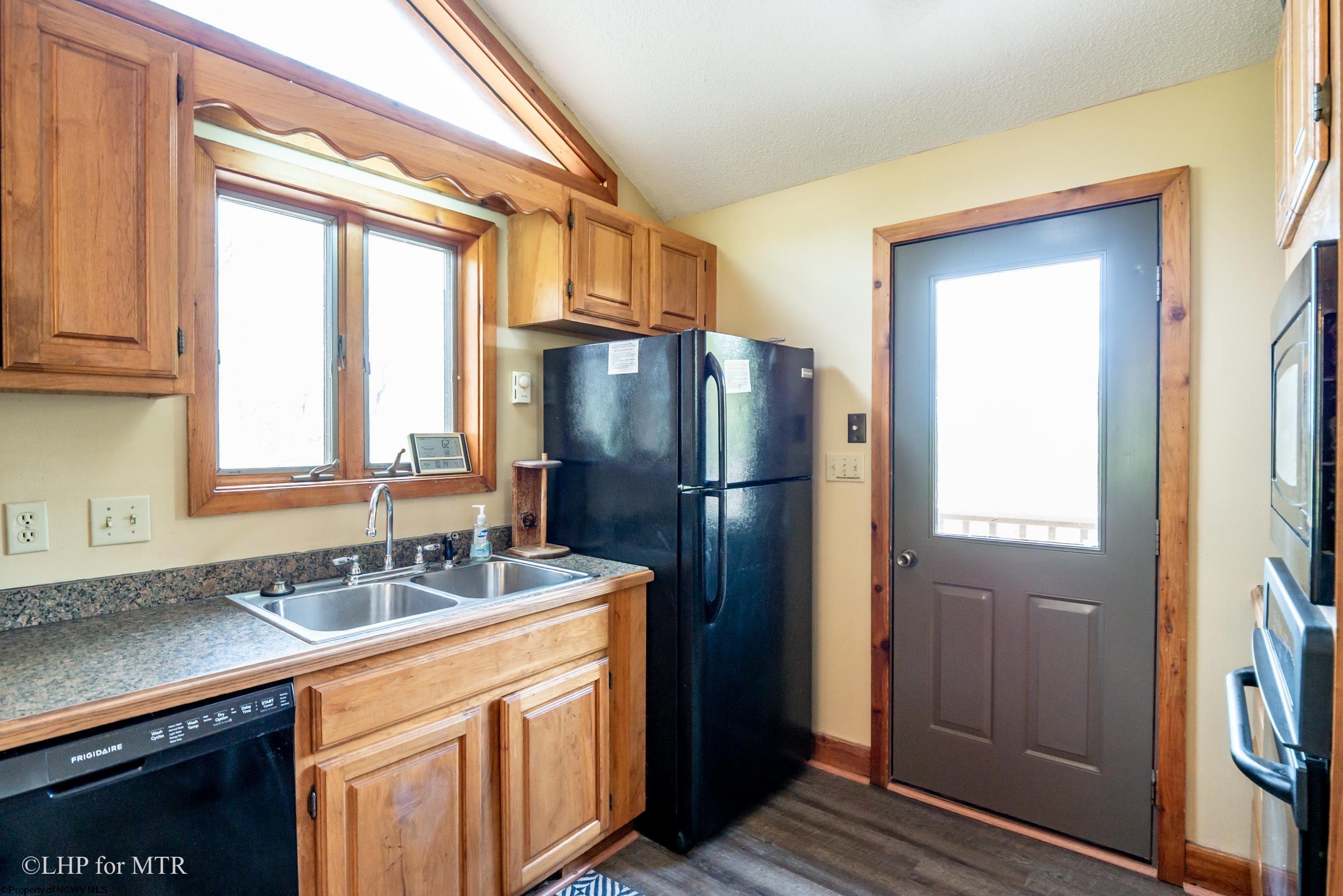 388 Brookside Road Davis, WV 26260 - Photo 11 of 48 Gallery Image 11