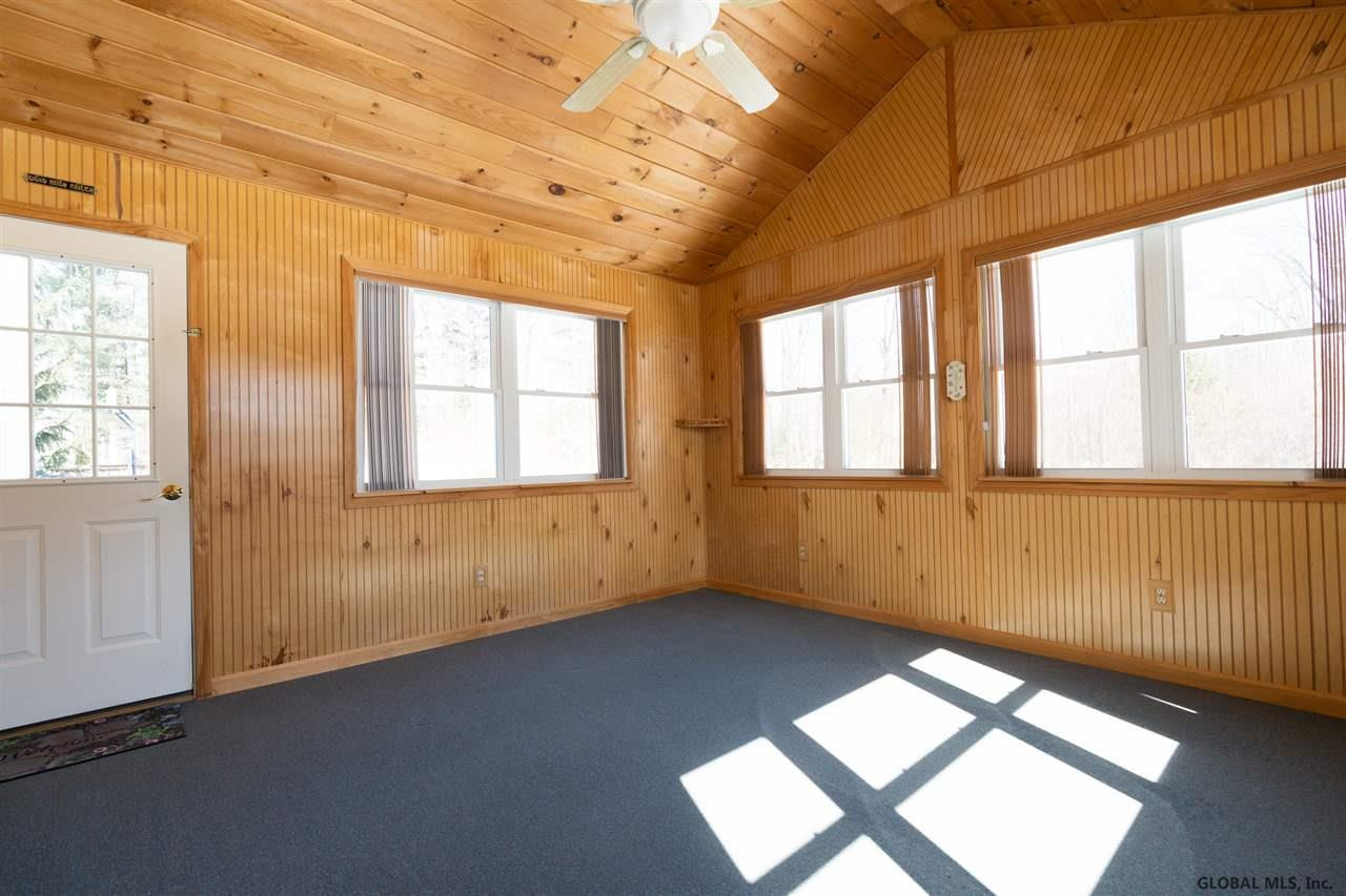 25 Nadeau Road Halfmoon, NY 12065 - Photo 10 of 41 Photo 10