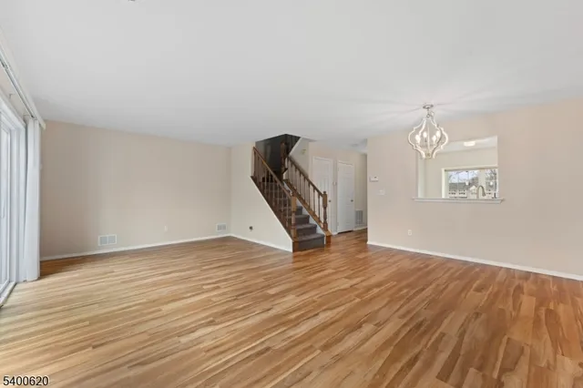 $2,800 | 330 Smithwold Road, Unit 1, Somerset, NJ 08873