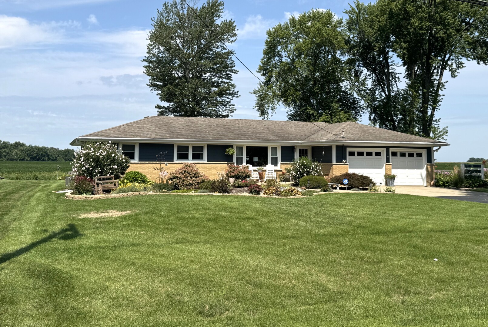 1554 South Sandbar Road Kankakee, IL 60901 - Photo 1 of 46 Gallery Image 1