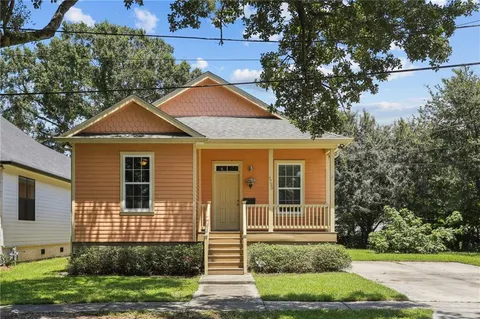 $299,900 | 4733 Overton Drive, New Orleans, LA 70122