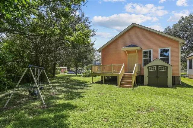 $299,900 | 4733 Overton Drive, New Orleans, LA 70122