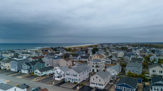 $3,000 | 96 Concord Street, Seabrook, NH 03874