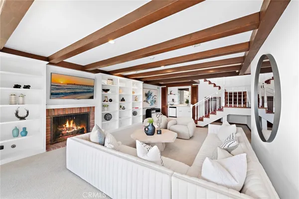 $7,699,000 | 521 Kings Road, Newport Beach, CA 92663