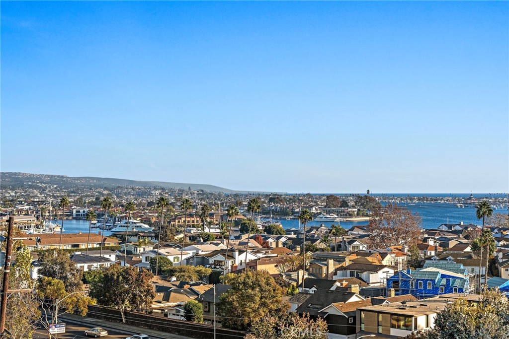 521 Kings Road Newport Beach, CA 92663 - Photo 38 of 48 an aerial view of multiple house