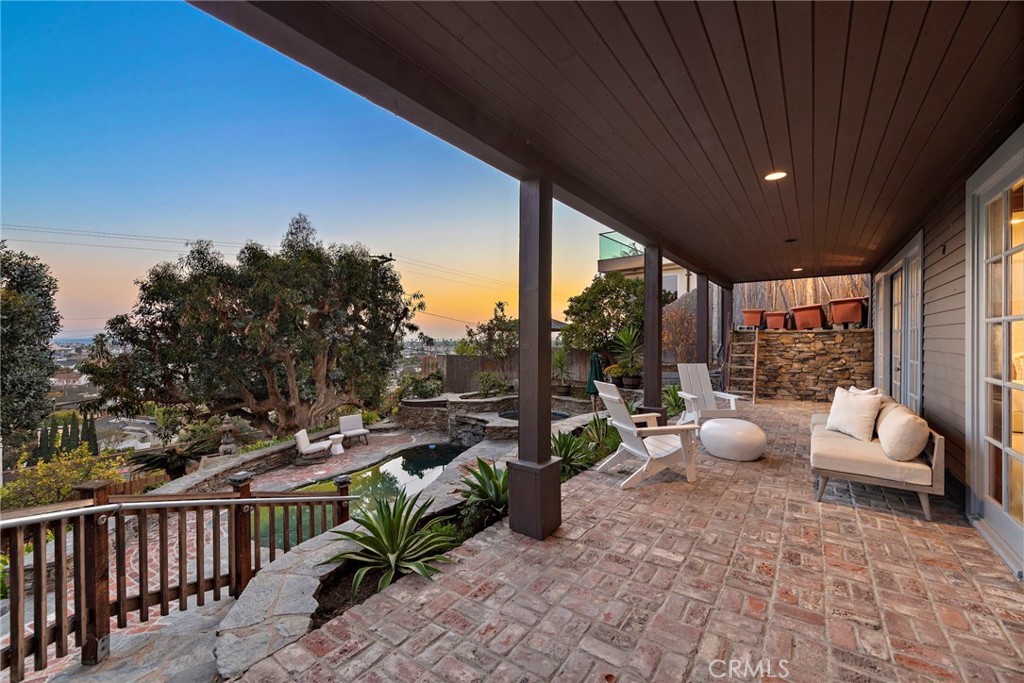 521 Kings Road Newport Beach, CA 92663 - Photo 41 of 48