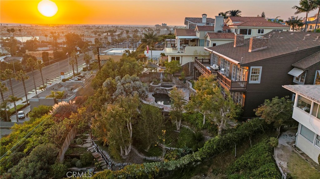 521 Kings Road Newport Beach, CA 92663 - Photo 45 of 48 a view of a city